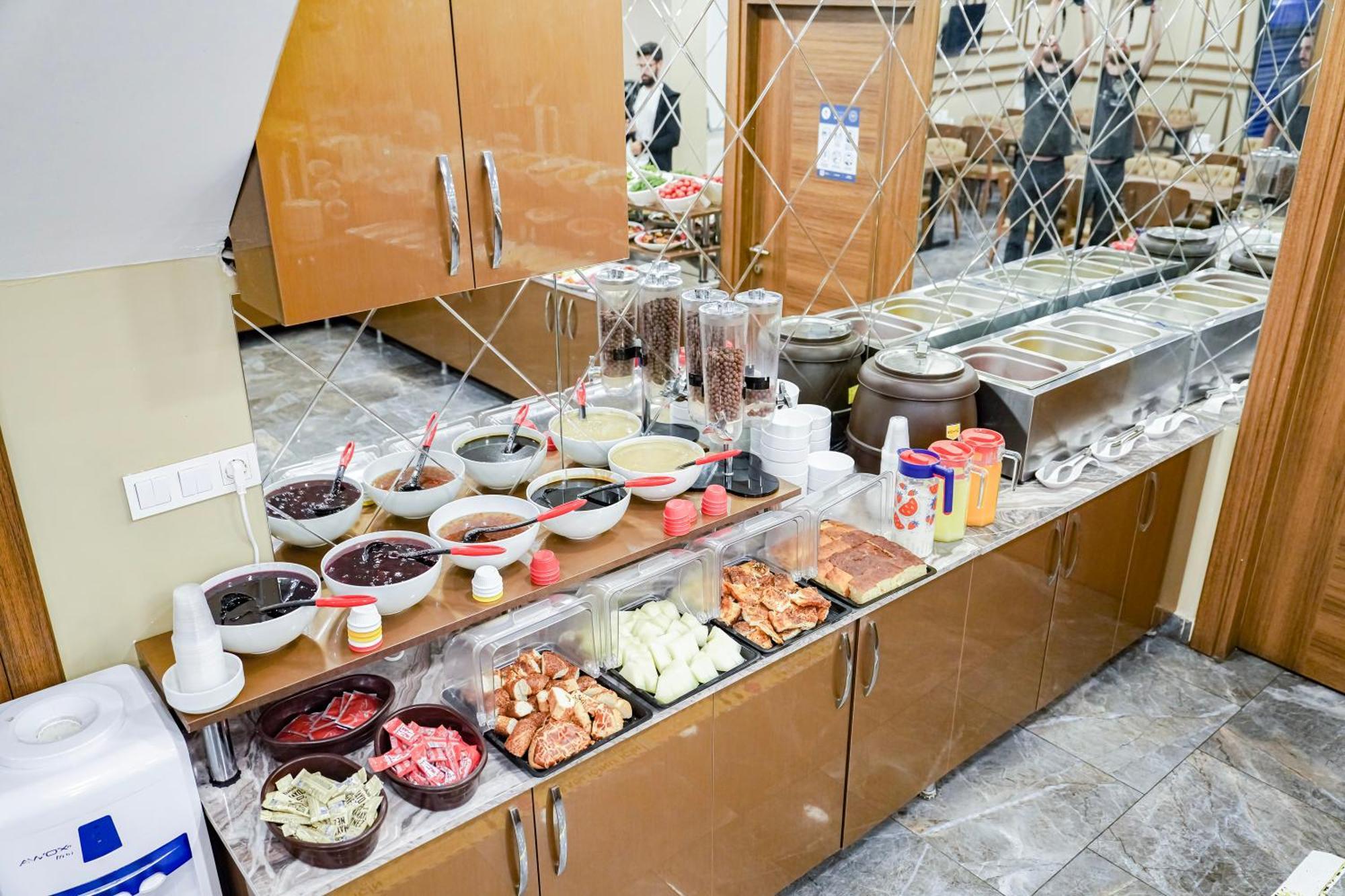 Hamit Hotel Kizilay Ankara Exteriör bild